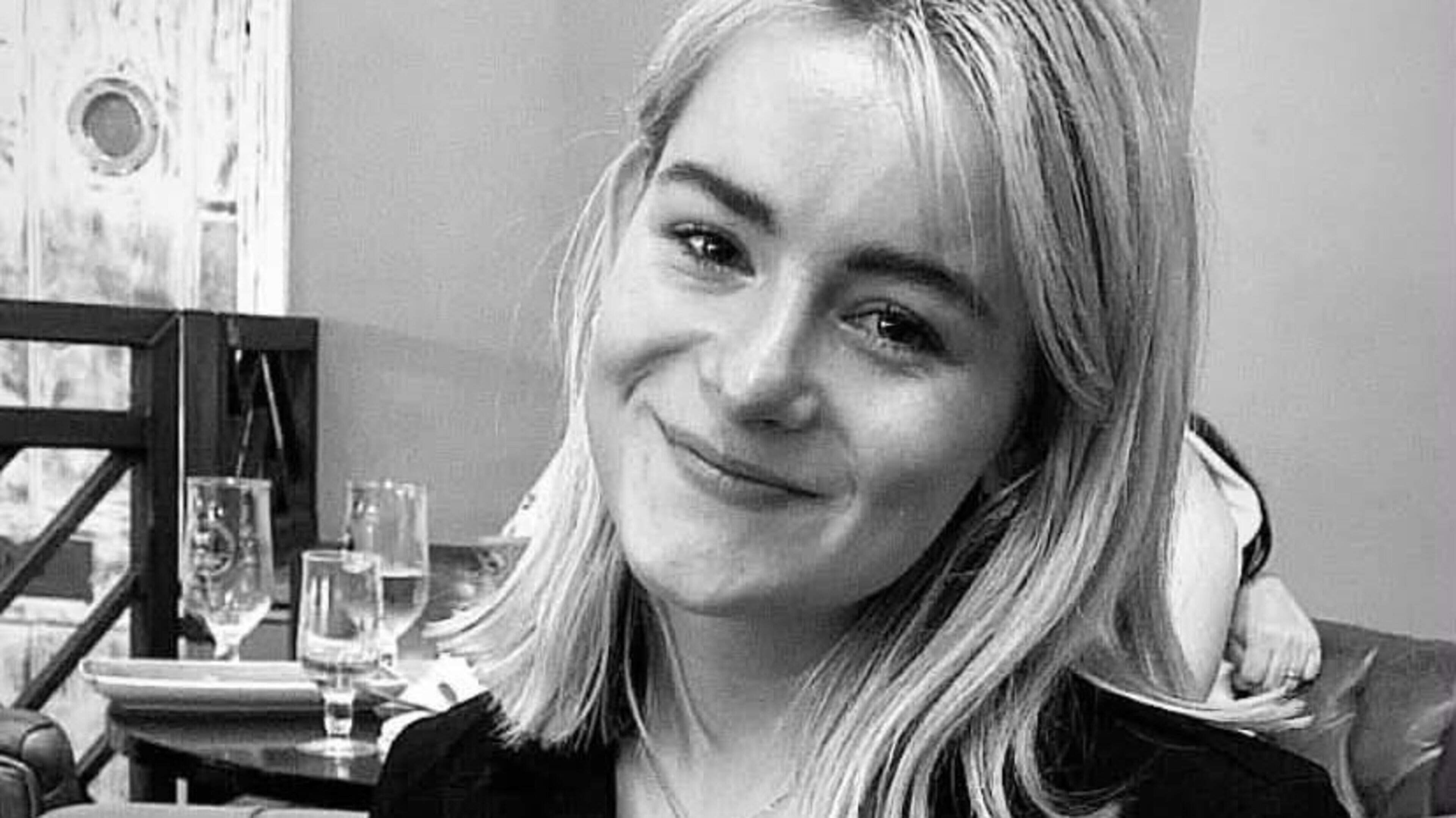 Donegal charity concert raises €21,000 in memory of ‘beautiful angel’ Alana Harkin on 21st birthday